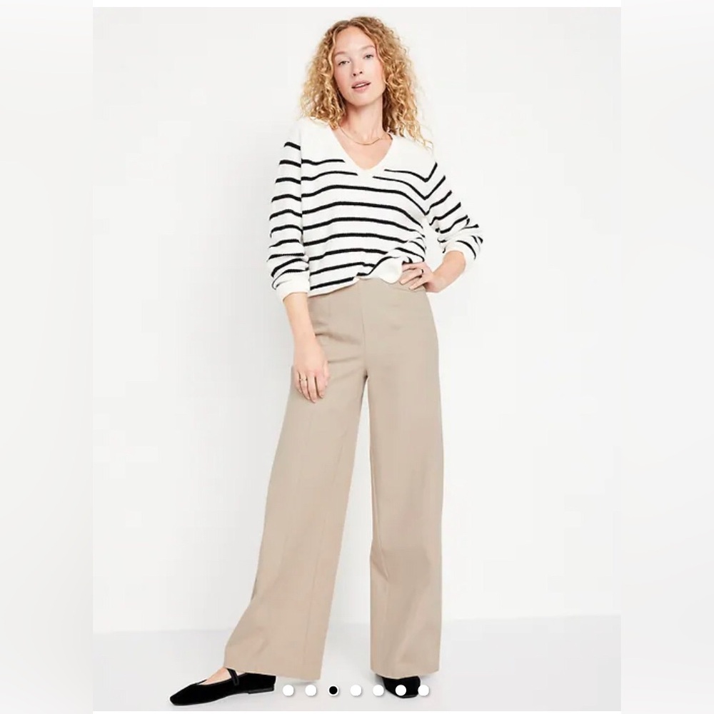 Old Navy Wide-Leg High-Rise Pants in Beige